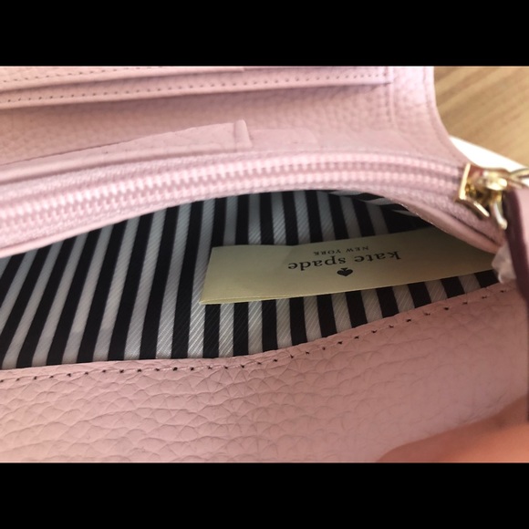 Brand New Kate Spade Wallet !✨ - Picture 4 of 6
